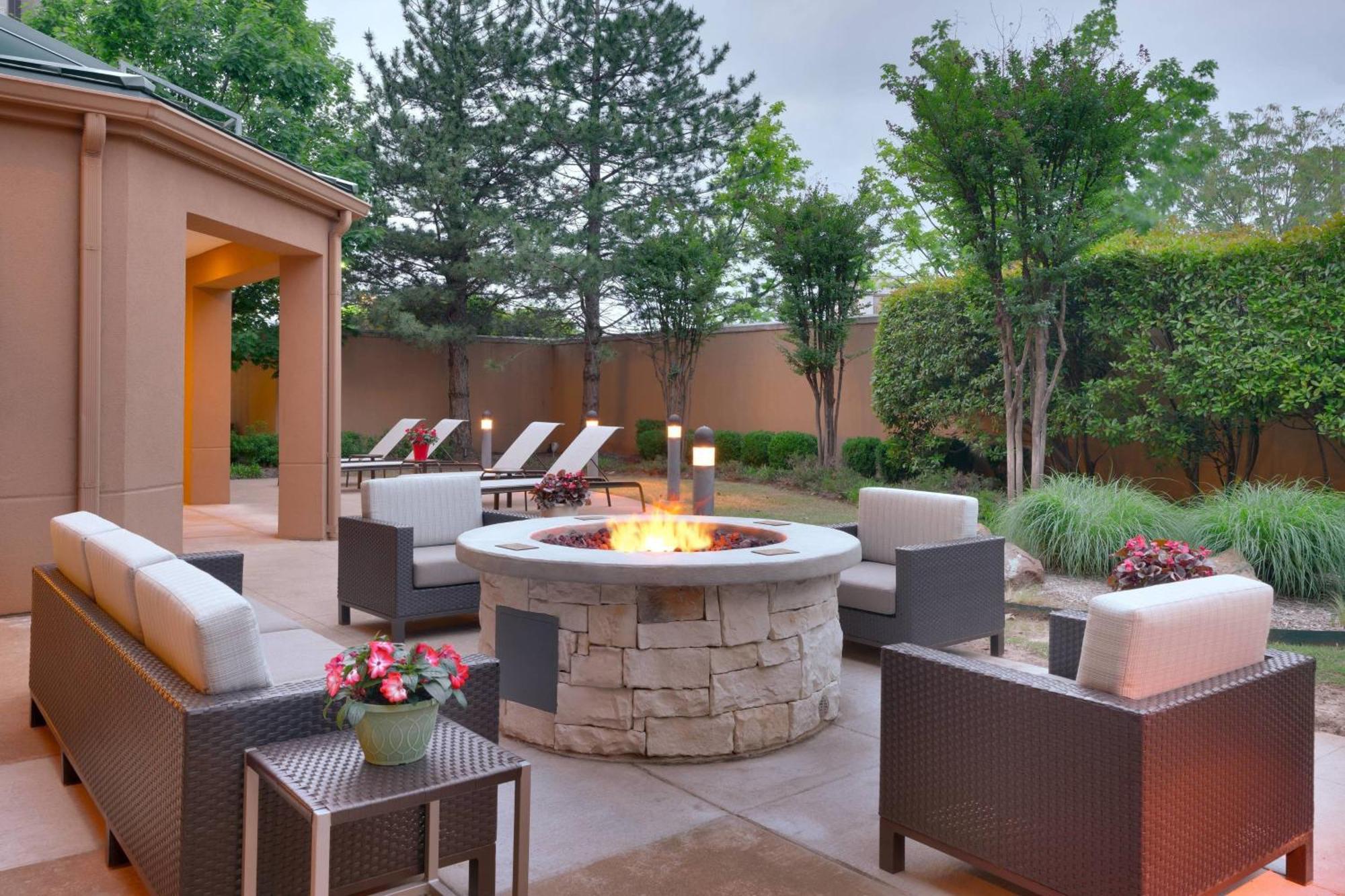 Courtyard By Marriott Oklahoma City Northwest Exterior foto