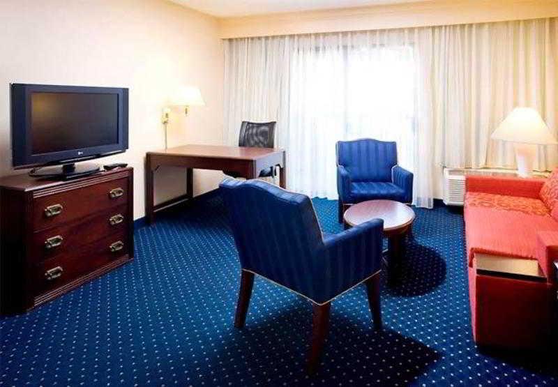 Courtyard By Marriott Oklahoma City Northwest Habitación foto